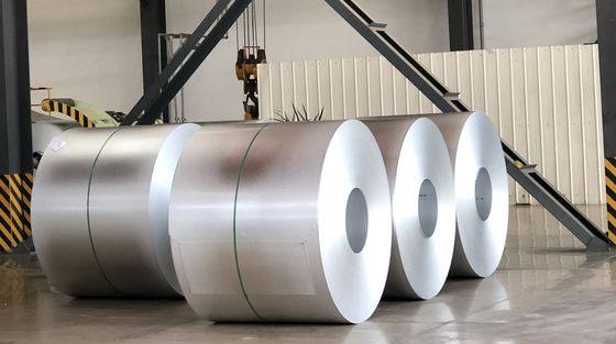 Az150 ASTM Construction en aluminium et en zinc bobines de toiture feuille anti doigt Dx51d+Az zincalume