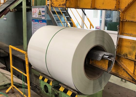 PVDF bobines d'acier galvanisé prépeint avec AkzoNobel Peinture 3-5 Tonnes capacité de bobine