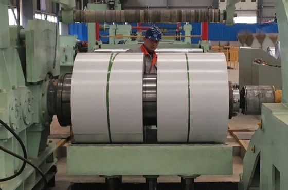 RAL9003 Blanc Galvalume bandes d'acier en bobine tranchée Peinture polyester modifiée régulière
