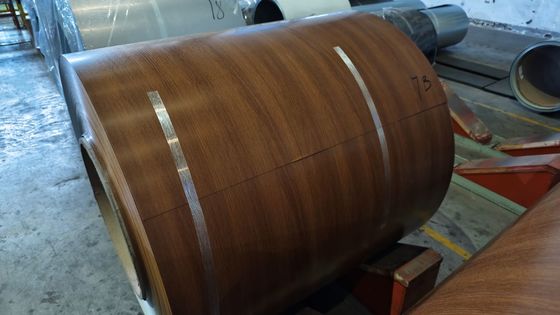 Panneaux de toiture en métal du Canada 40 ans de garantie avec 0,60 mm HDP Dark Oak Printech Coil d'acier peint