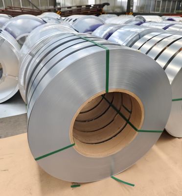 Coils d'acier galvanisé de qualité 50 avec une résistance à l'usure de 450 MPA pour les poutres